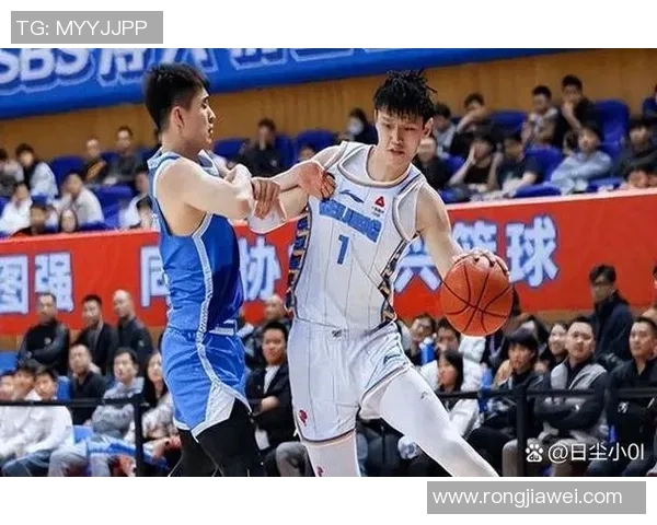 CBA直播精彩对决广东队挑战浙江队全场比赛精彩瞬间回顾