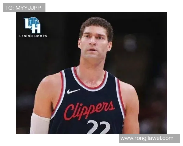 布鲁克洛佩斯:从篮筐之下的巨人到NBA的防守壁垒